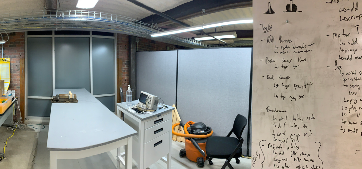 Biobot Dry Lab, a makerspace for biologists, chemists and engineers